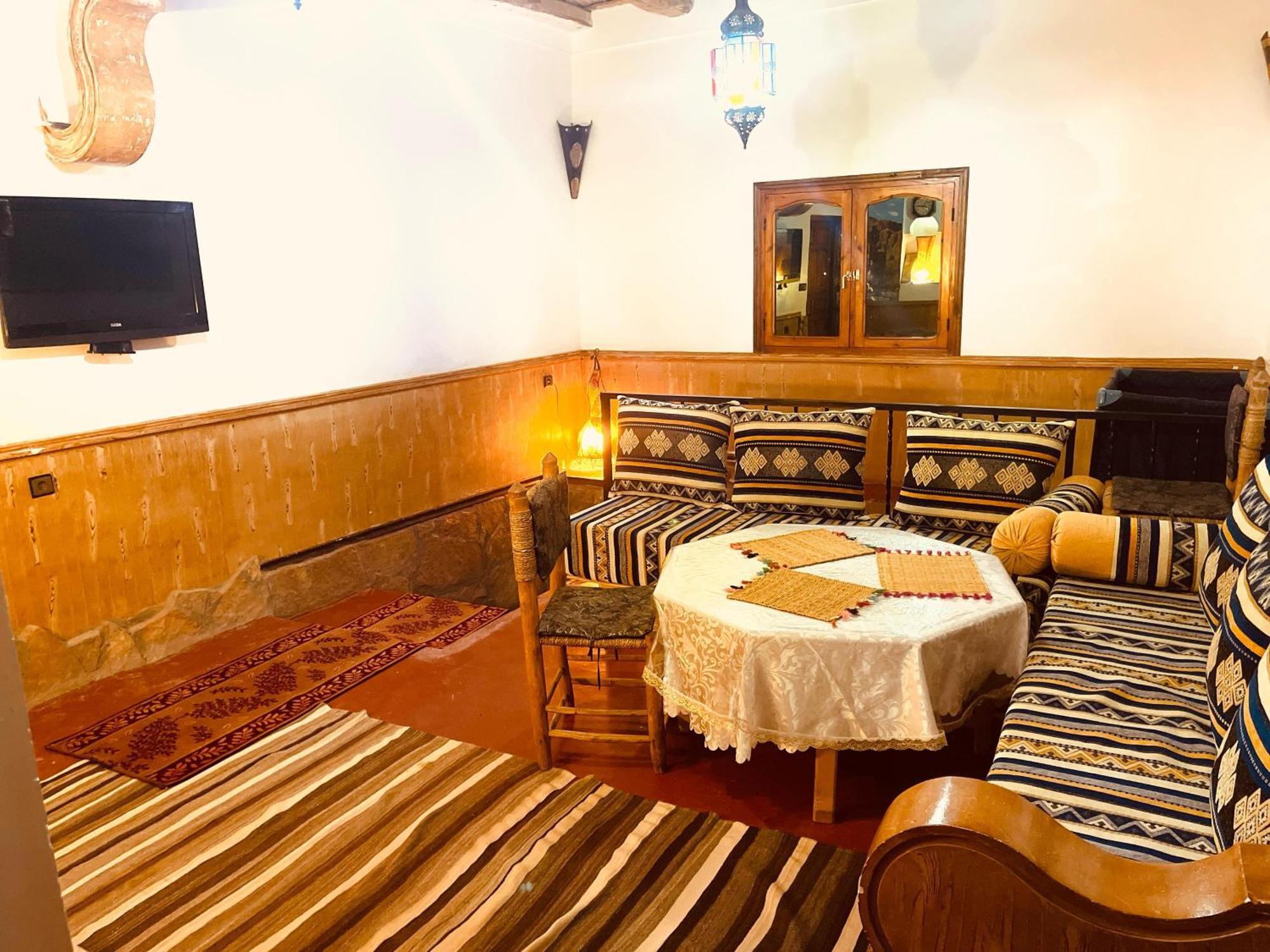 Auberge La Belle Vue Dades Akhendachou n'Ait Ouffi Esterno foto