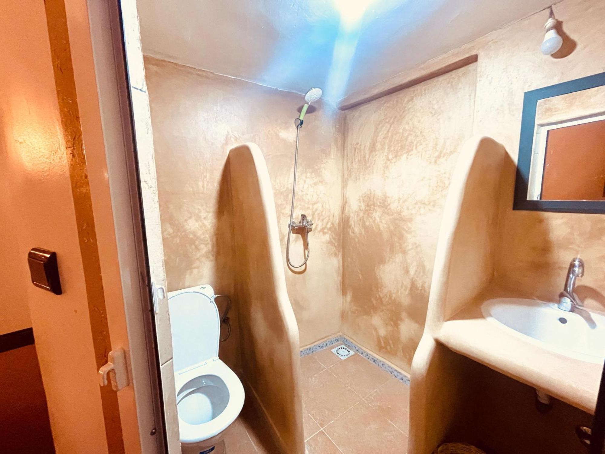 Auberge La Belle Vue Dades Akhendachou n'Ait Ouffi Esterno foto